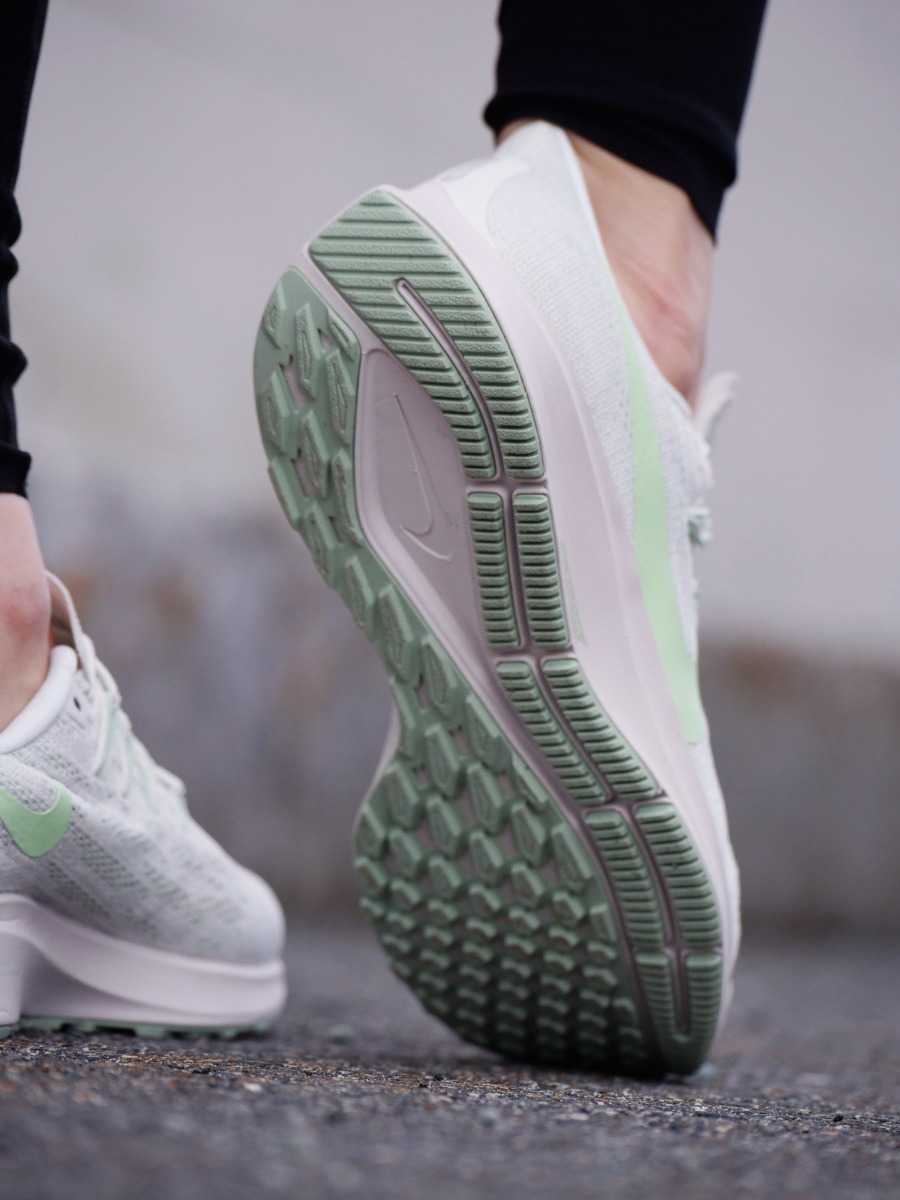 Nike Air Zoom Pegasus 36 Summit White/ Vapor Green-Spruce Aura