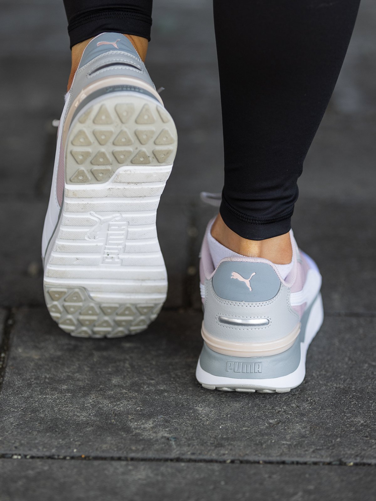 Puma R78 Voyage Gray Violet-White-Chalk Pink
