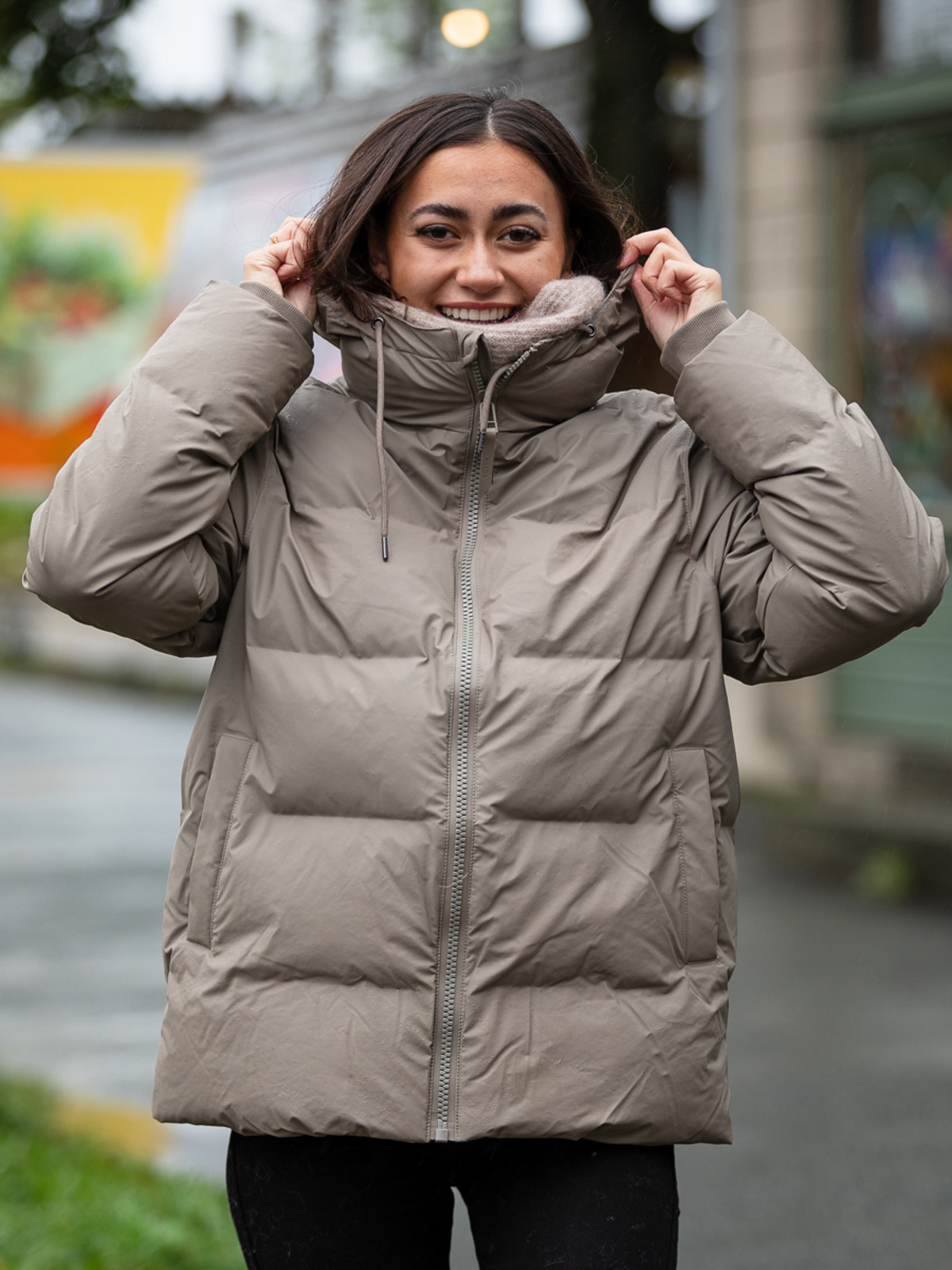 Rains Puffer Jacket Taupe