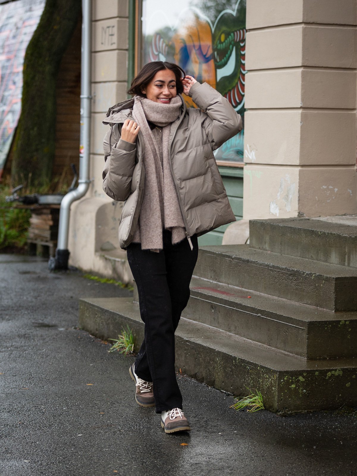 Rains Puffer Jacket Taupe