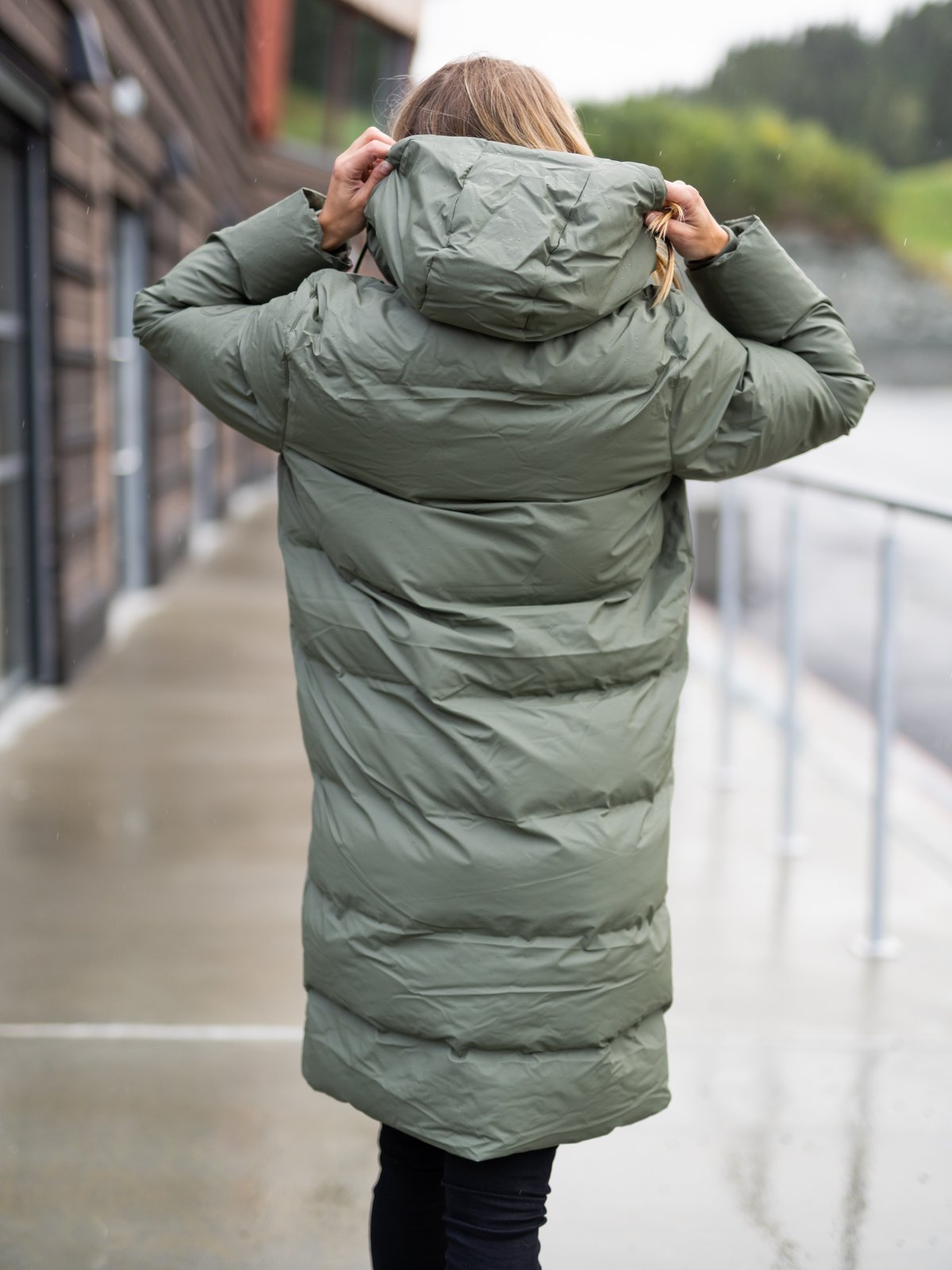 Rains Long Puffer Jacket Olive