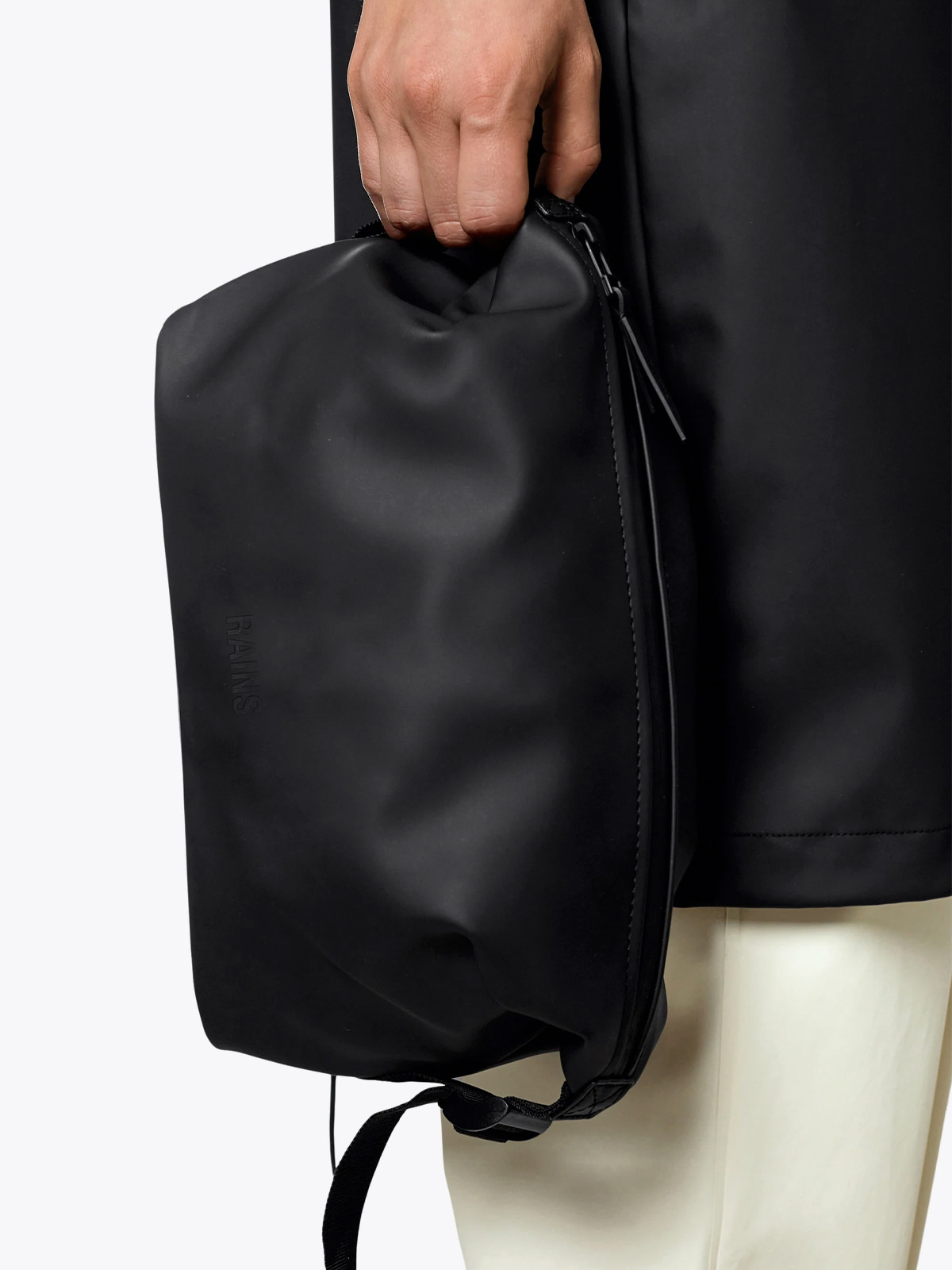 Rains Weekend Wash Bag Black