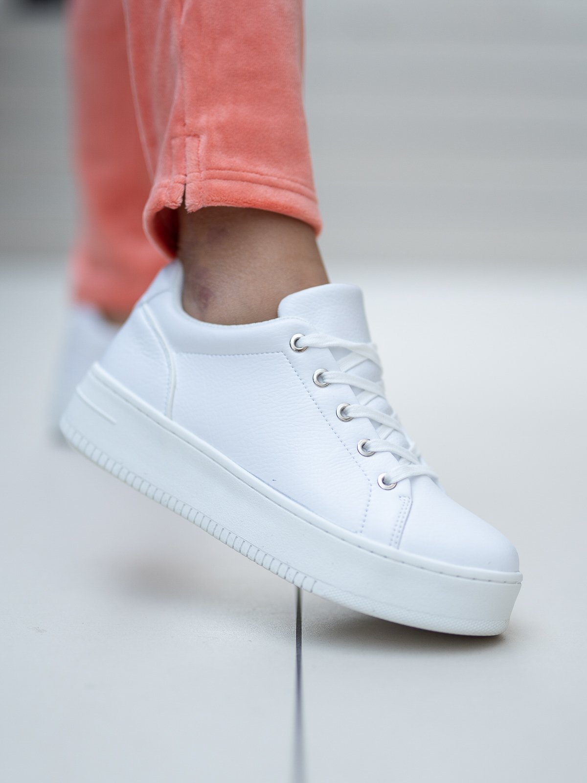 Roberto Rosso Gorbio White