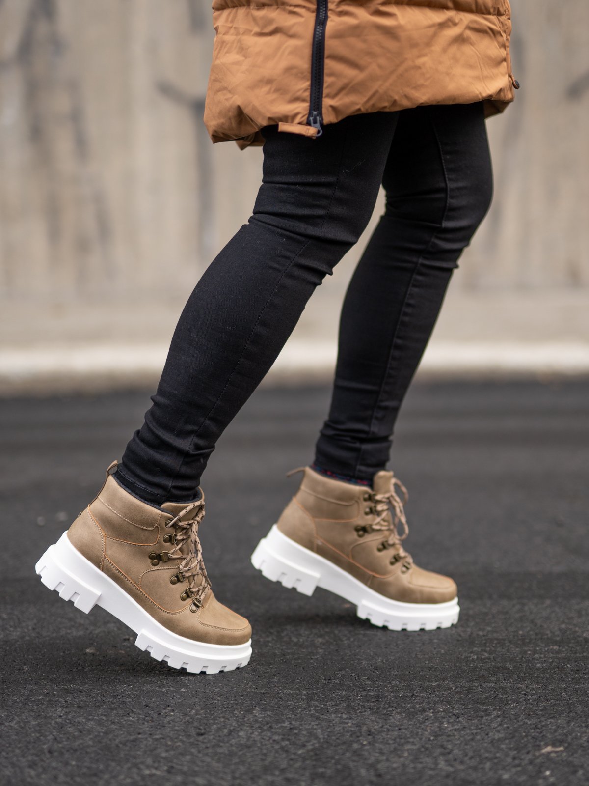 Roberto Rosso Montebello Limestone