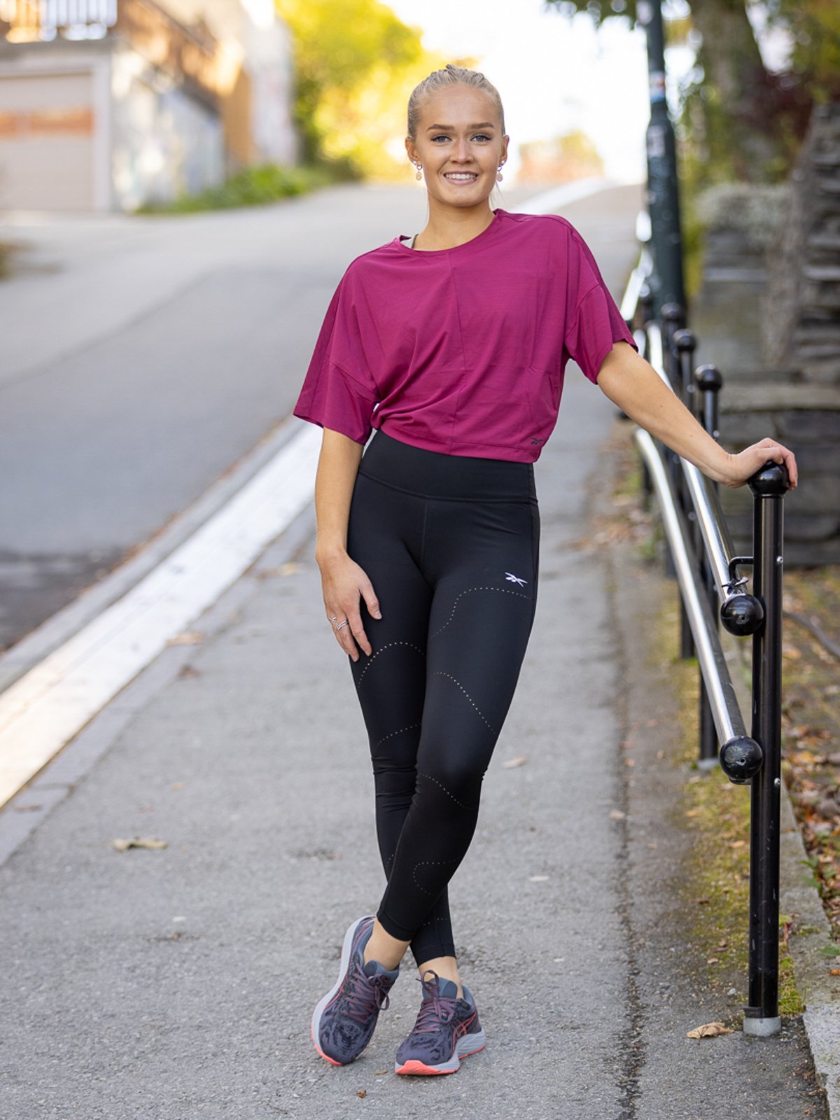 Reebok TS ActiveChill Style Tee Punch Berry