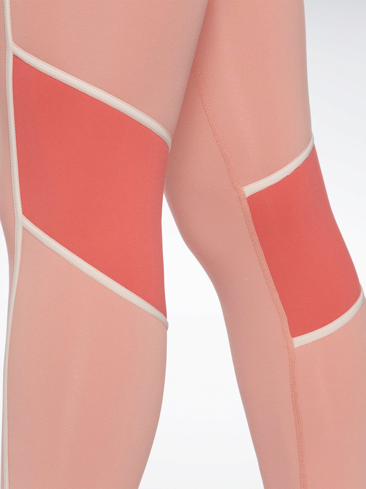 Reebok TS Lux High Rise Tight Colorblocked Canyon Coral