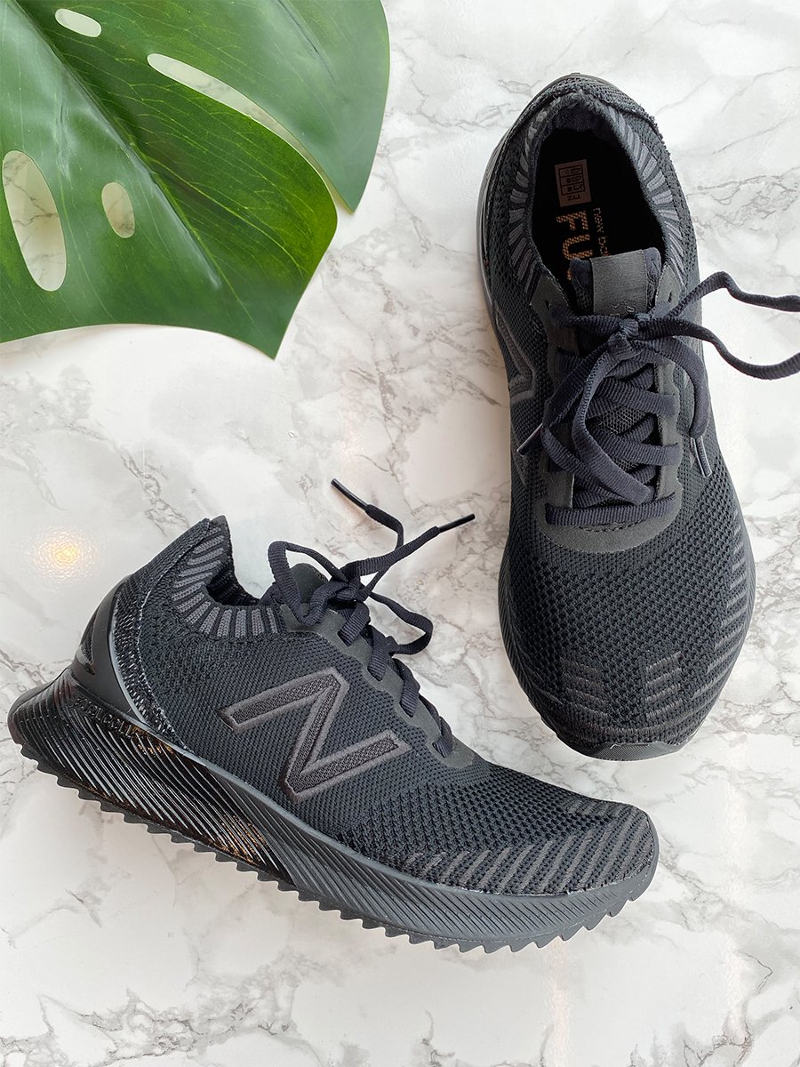 New Balance New Balance Fuel Cell Ecco Lucent Black