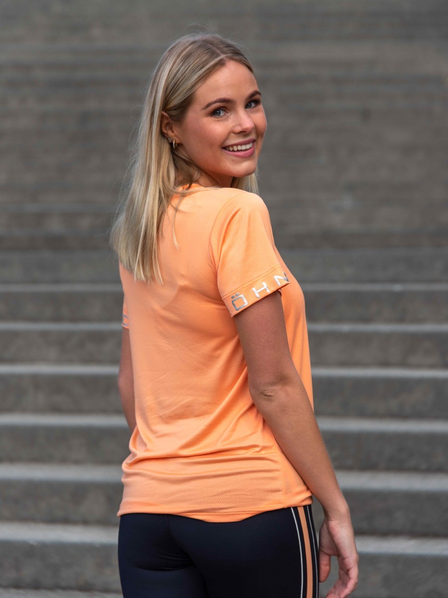 Röhnisch Knot Tee Cantaloupe