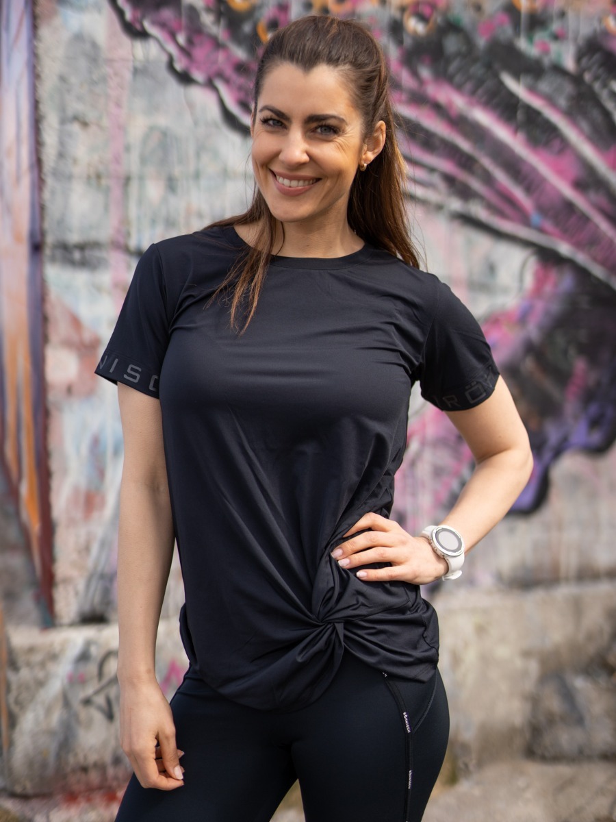 Röhnisch Jolie Knot Tee Black