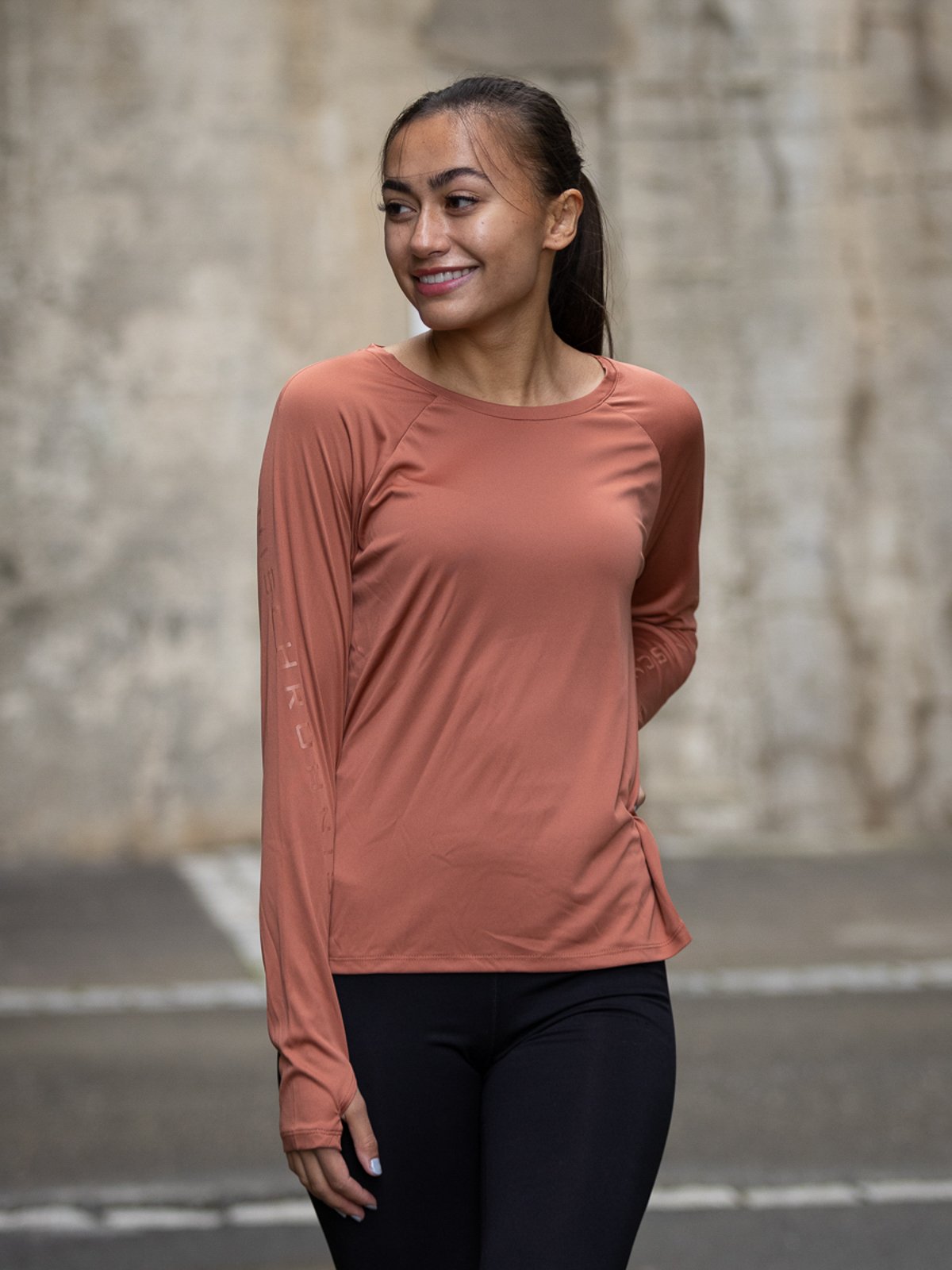 Röhnisch Active Logo Long Sleeve Copper brown