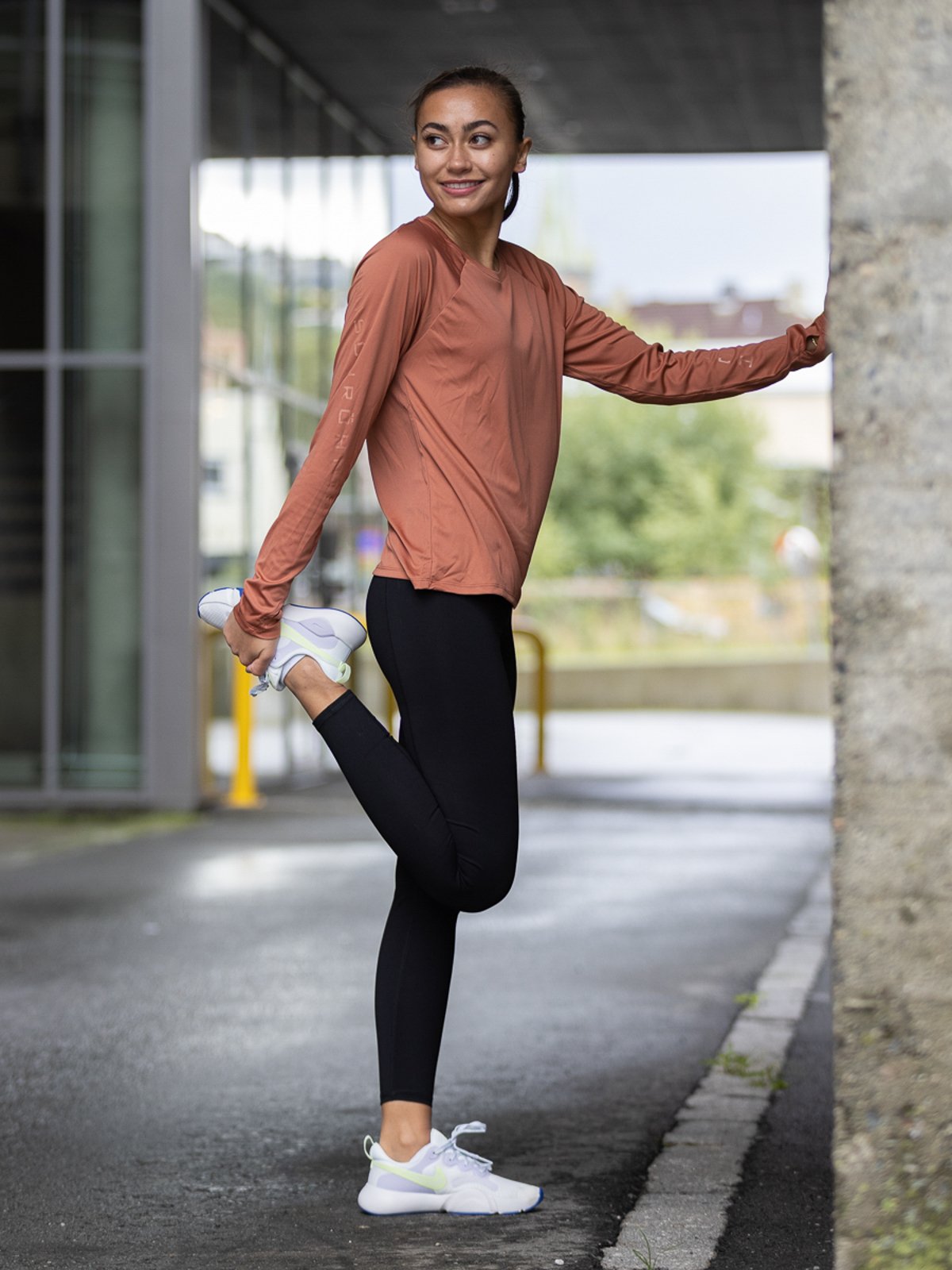 Röhnisch Active Logo Long Sleeve Copper brown