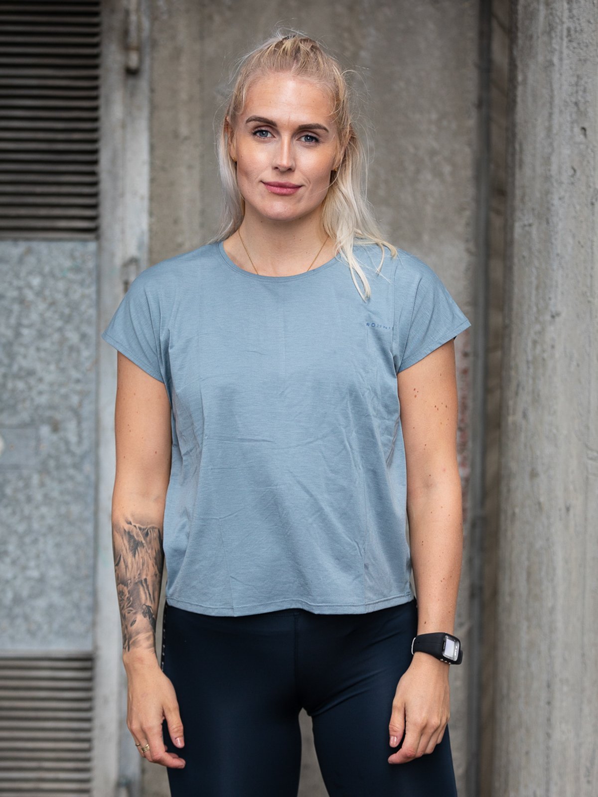 Röhnisch Split Back Tee Citadel