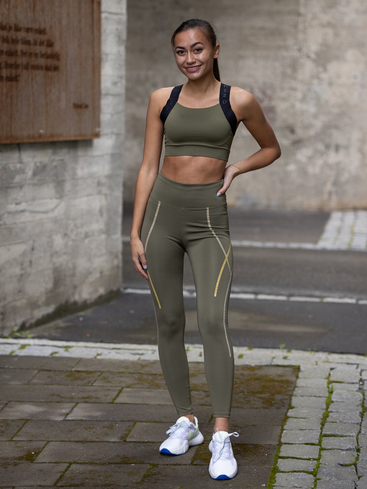 Röhnisch Kay Sports Bra Burnt Olive