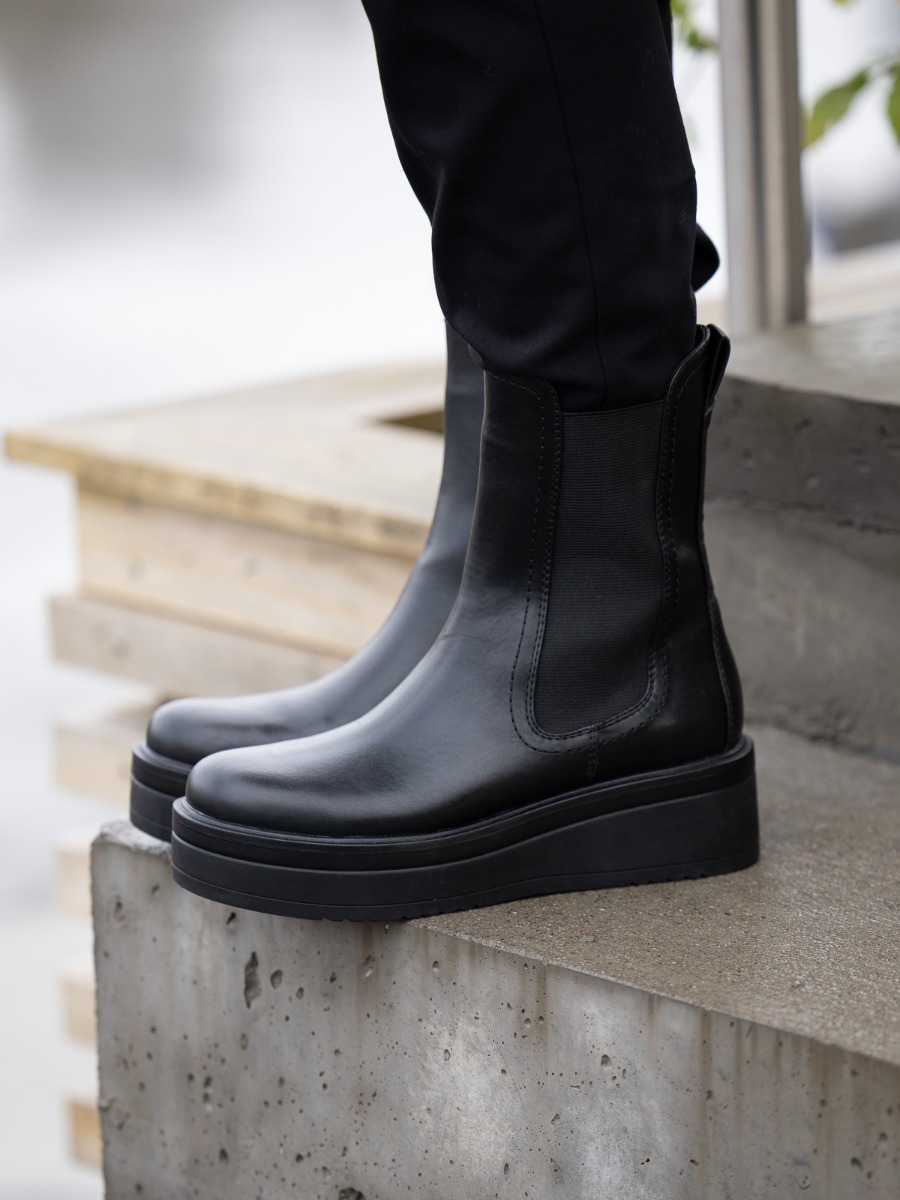 Roberto Rosso Fuji Chelsea Black