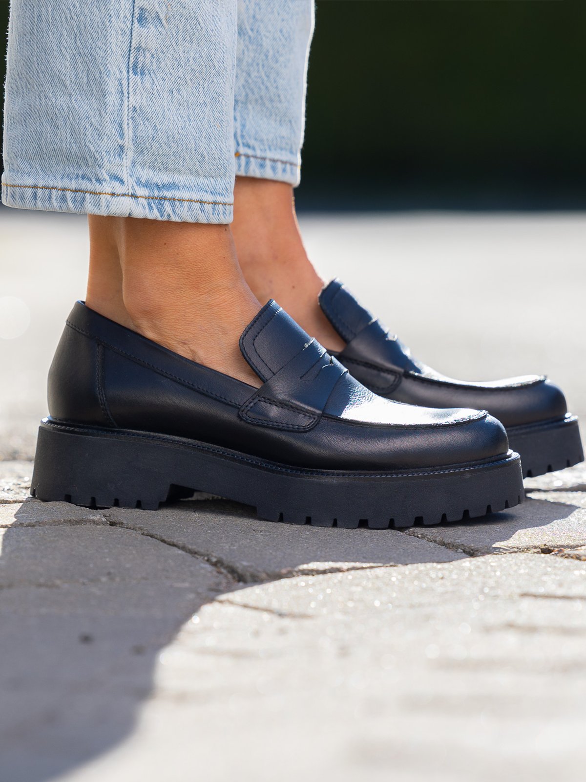 Roberto Rosso Roberto Rosso Mia Leather Loafer Black