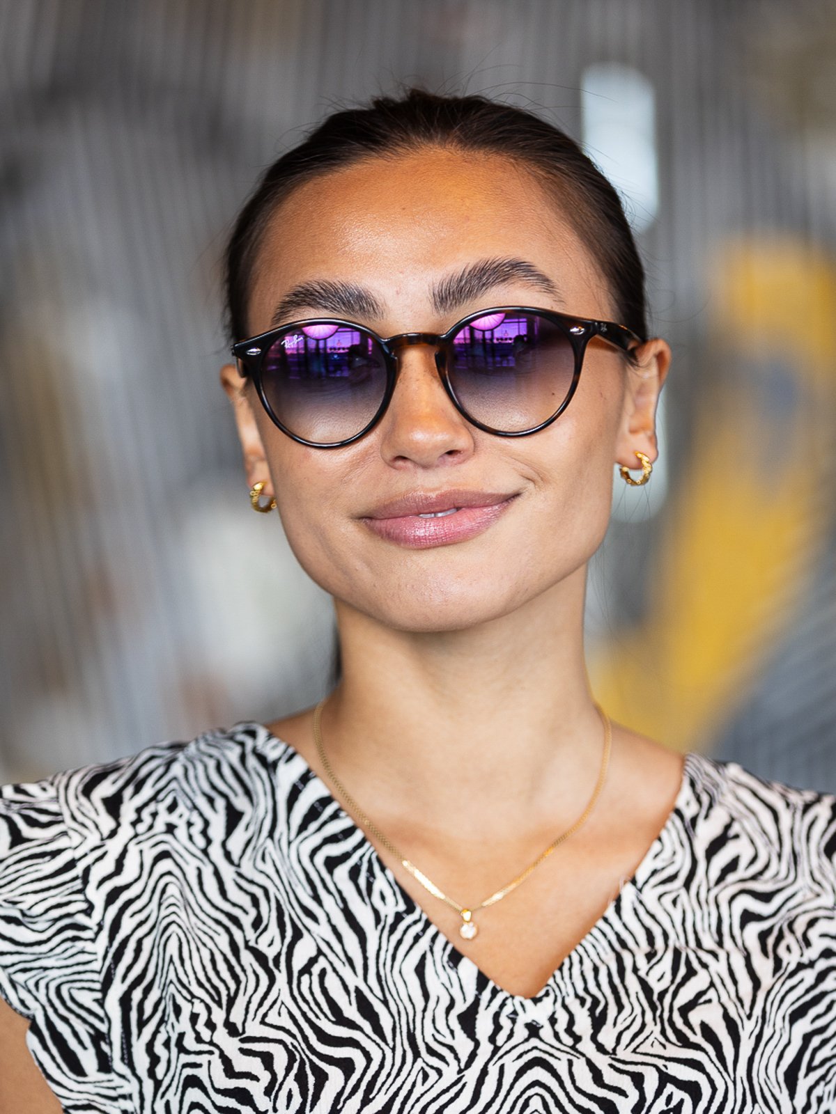 Ray-Ban 0RB2180 Tortoise: Blue Gradient Mirror