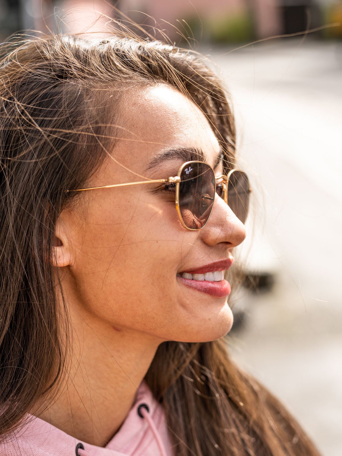 Ray-Ban Hexgonal Rammefarge: Arista / Linsefarge: Brown Gradient Grey