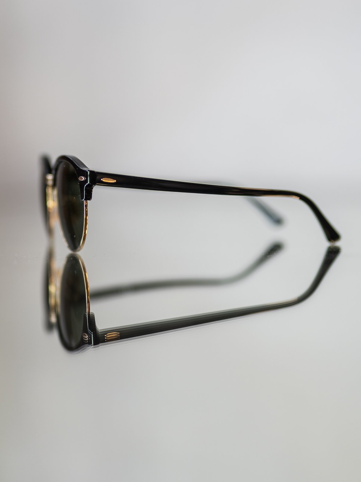 Ray-Ban Clubround Rammefarge: Black / Linsefarge: Green Non-Polarized