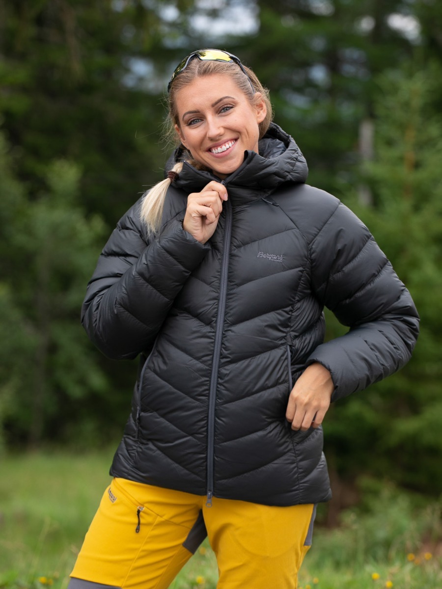 Bergans Cecilie V3 Down Jacket Solid Charcoal / Solid Dark Grey