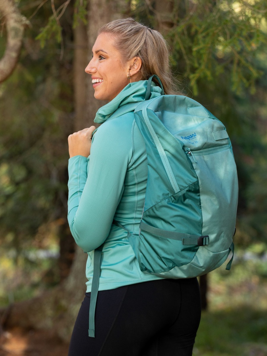 Bergans Hugger 25L Light Forest Frost / Forest Frost