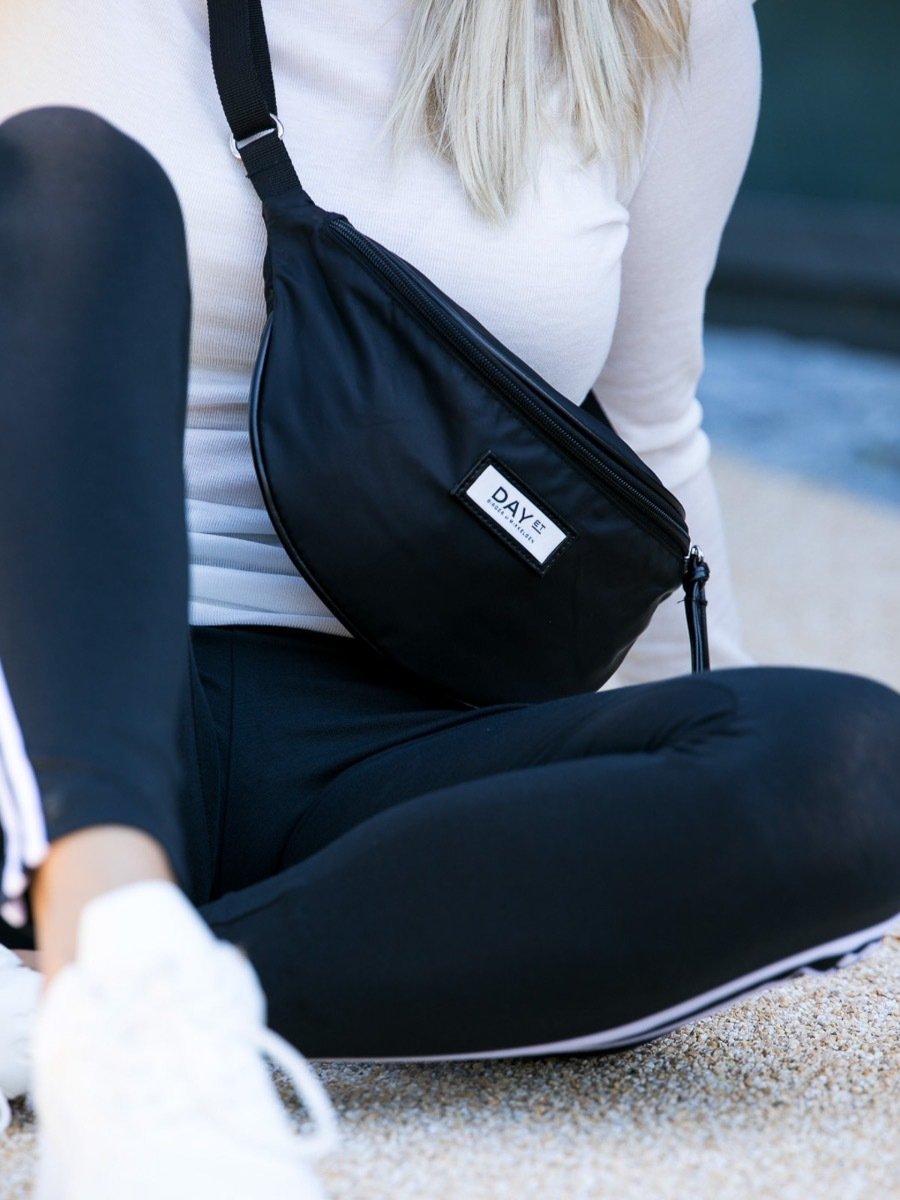 DAY ET Day Gweneth Bum Black