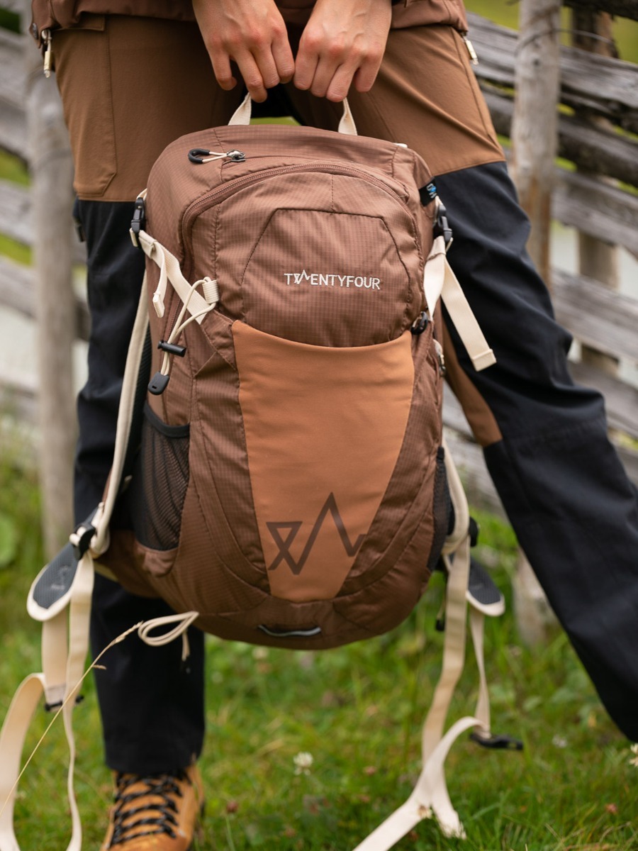 Twentyfour Flåm Ryggsekk 25L Nøttebrun