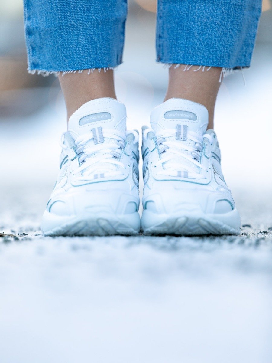 New Balance New Balance WX452 White with Light Cliff Grey