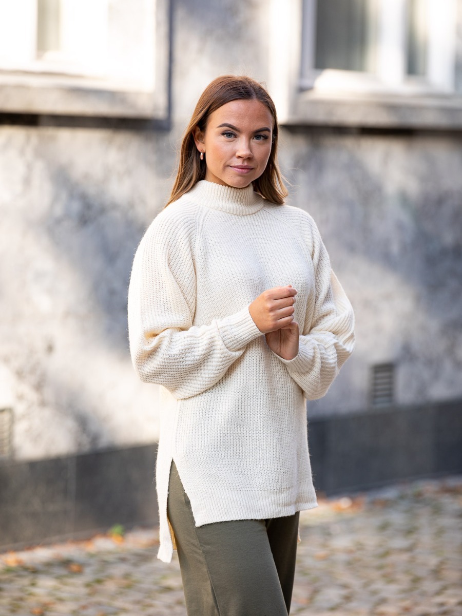 Ichi Marat Turtleneck Tapioca