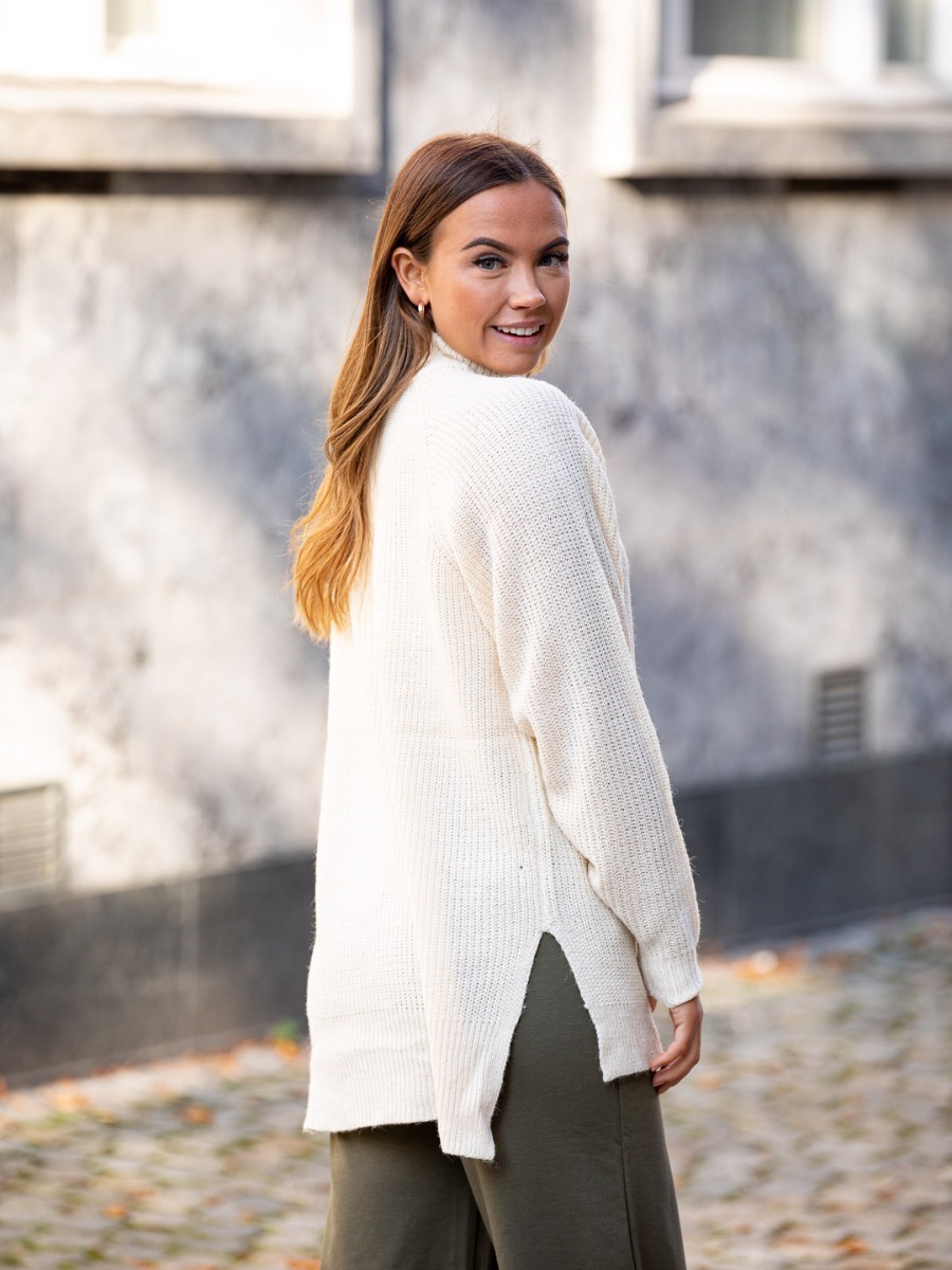 Ichi Marat Turtleneck Tapioca