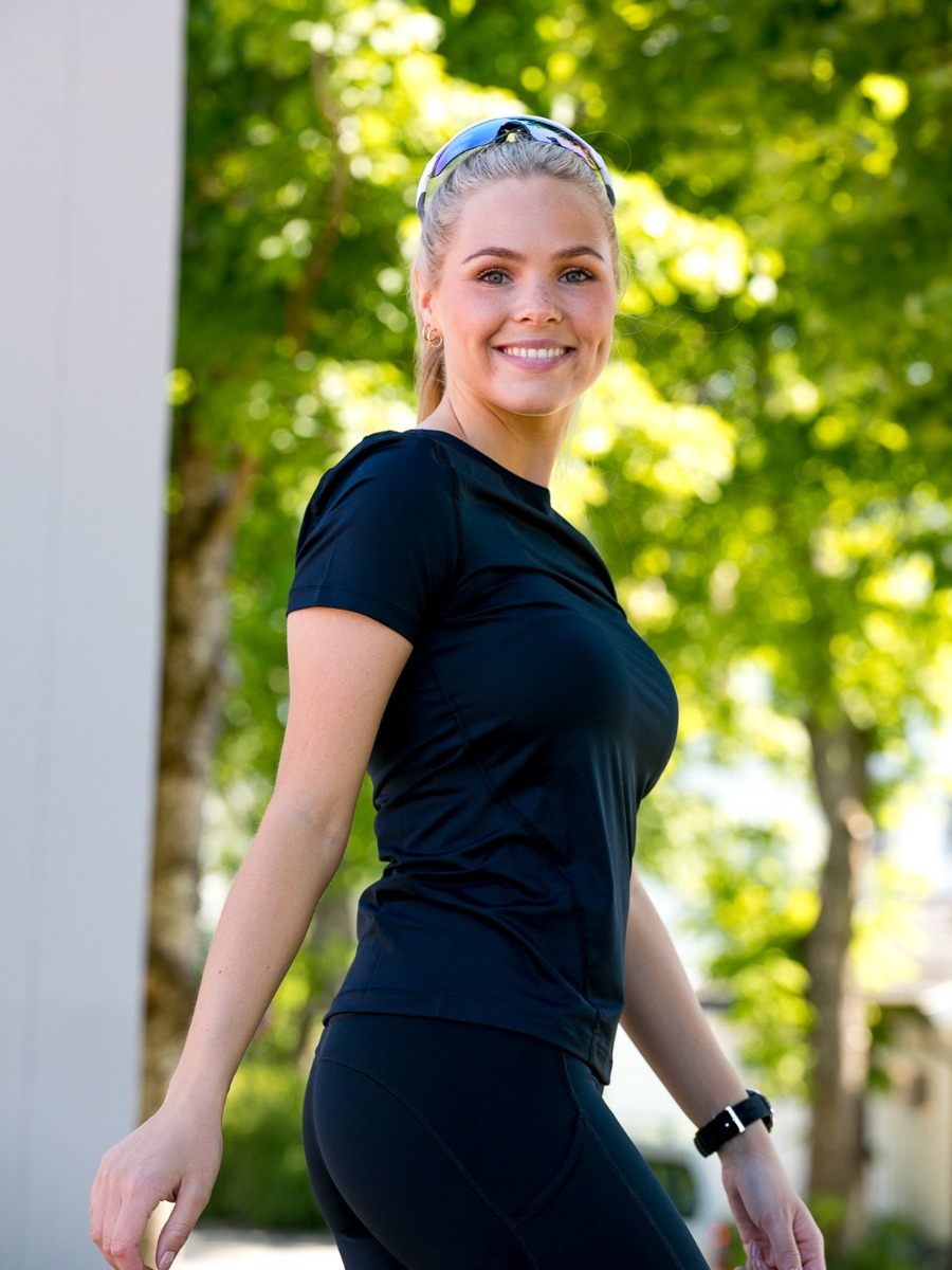 Nike Pro 365 Top Short Sleeve Essential Black