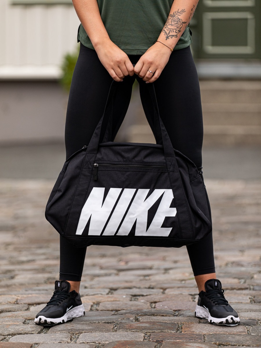 Nike Gym Club Training Duffel Bag Black/ White