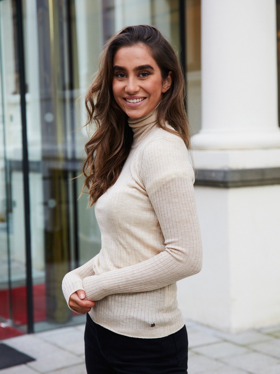 Urban Pioneers Marit Wool Turtleneck Sand