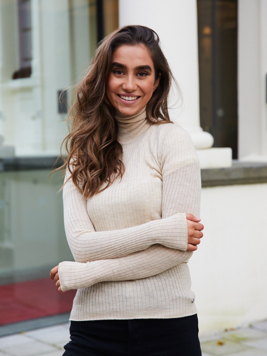 Urban Pioneers Marit Wool Turtleneck Sand