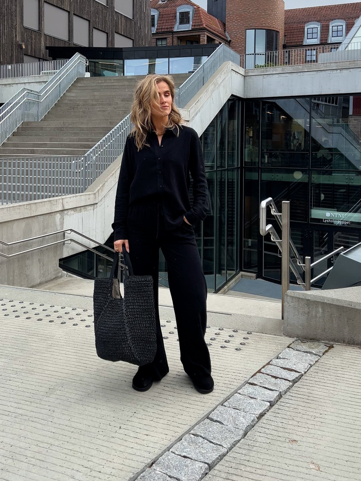 Selected Femme Viva Long Sleeve Sun Shirt Black