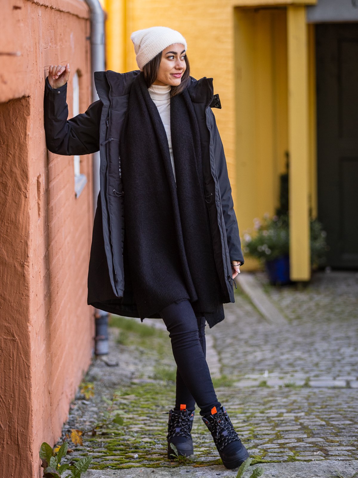 Swims Snow Runner Black