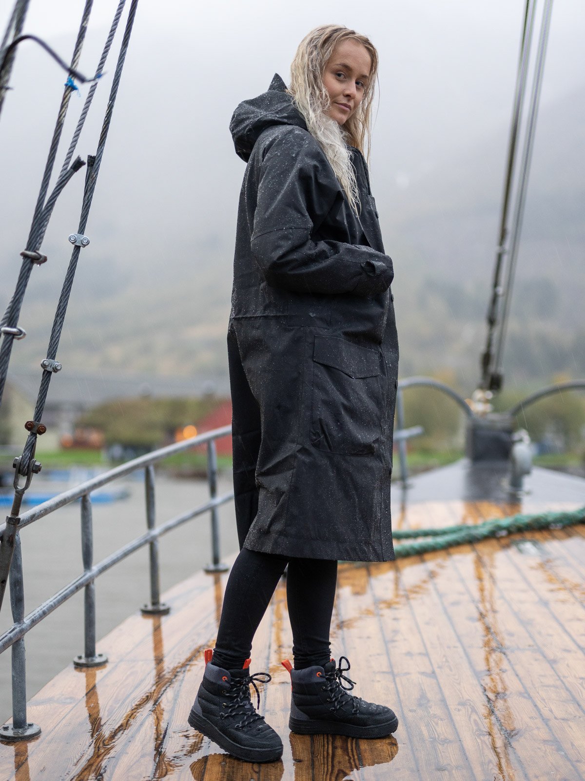 Swims Snow Runner Black