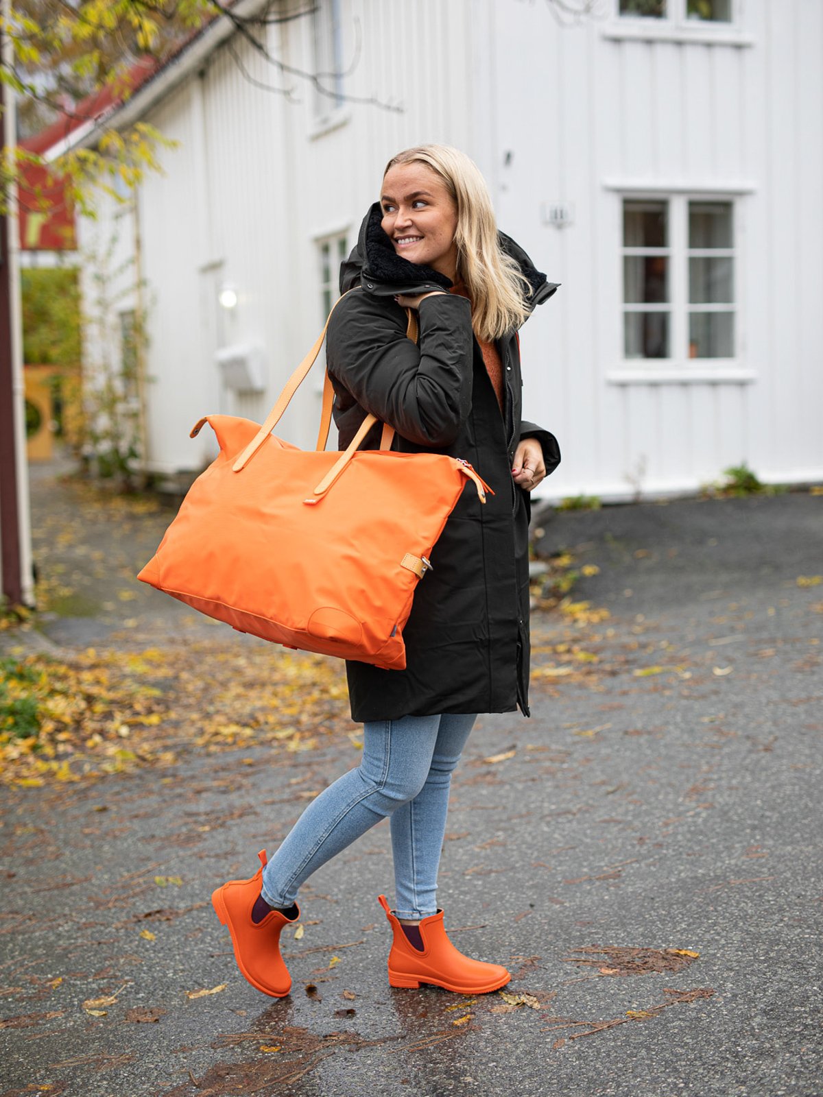 Swims 48H Holdall Weekend Bag Orange