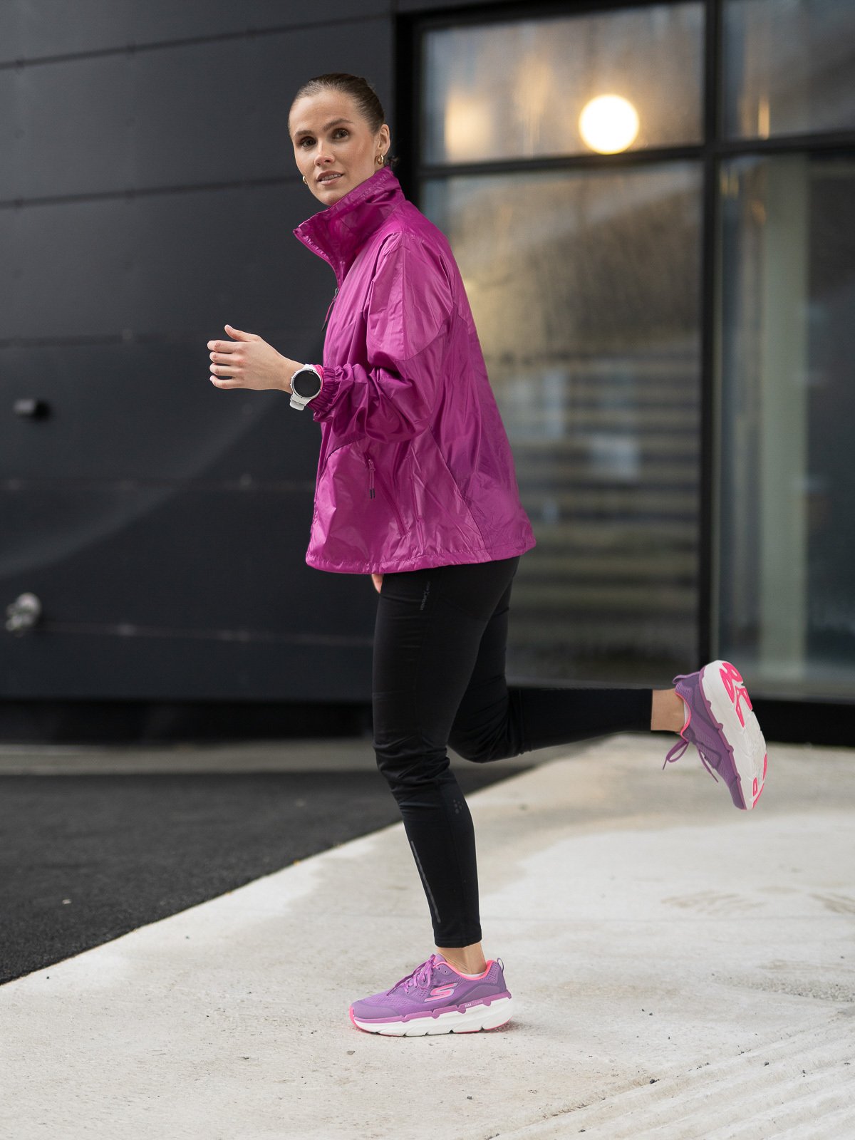 Skechers Max Cushion Pink Hot Pink