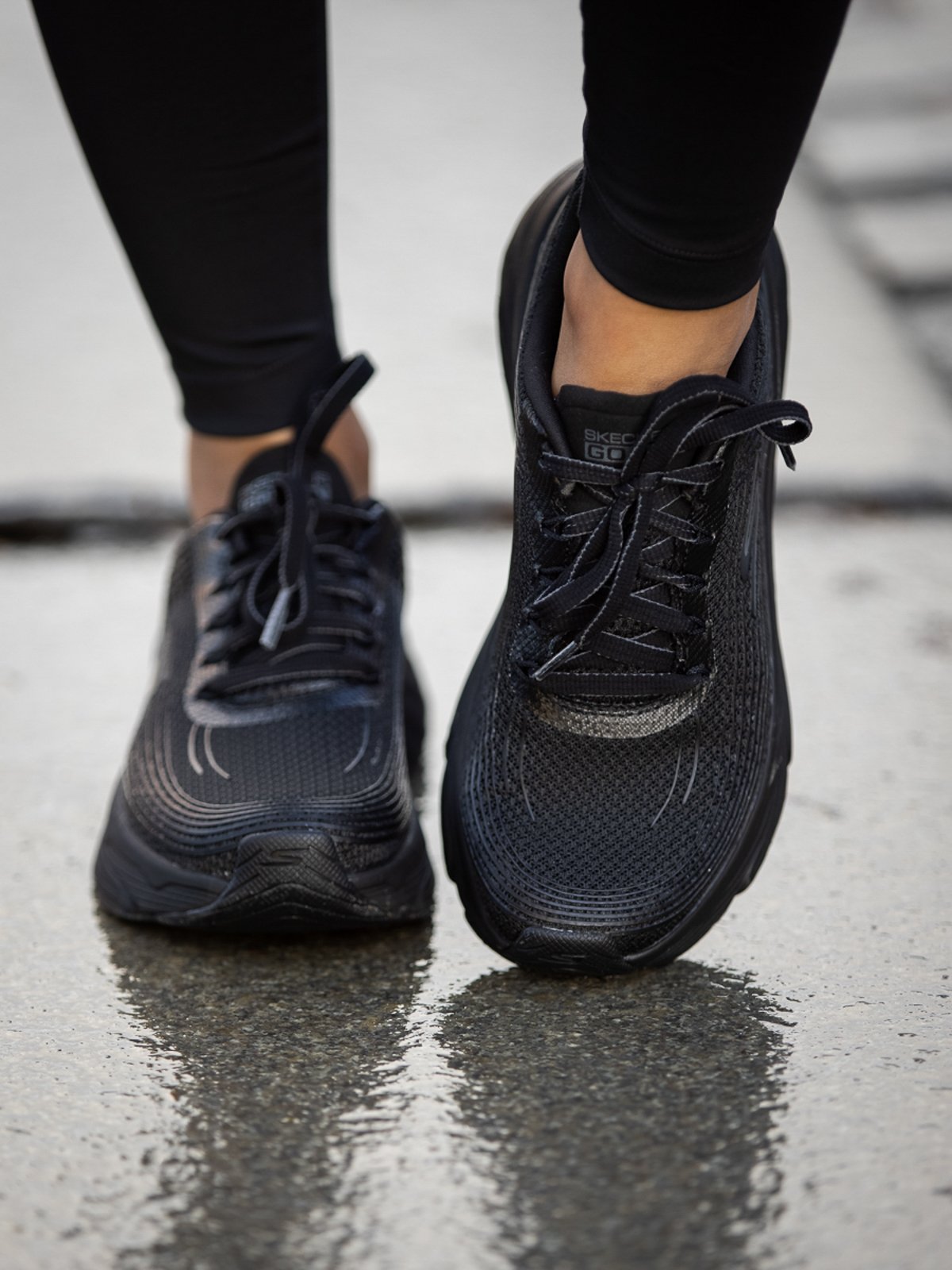 Skechers Max Cushion Elite BBK Black