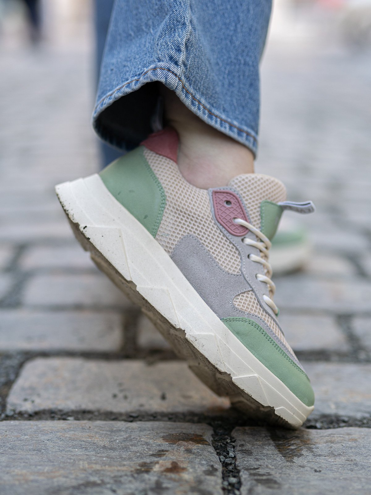 Steve Madden Pitty Sage Multi