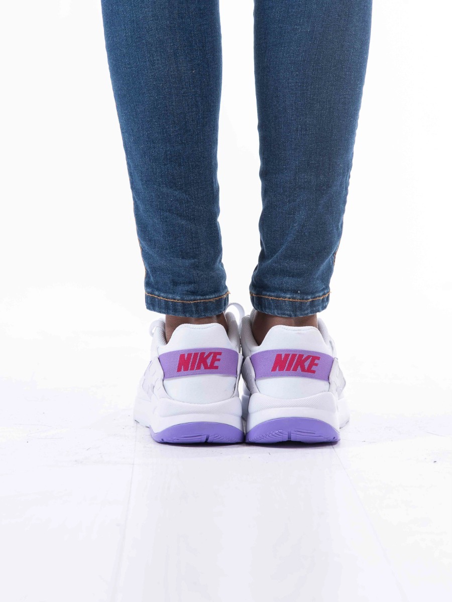 Nike LD Victory White/ Atomic Violet