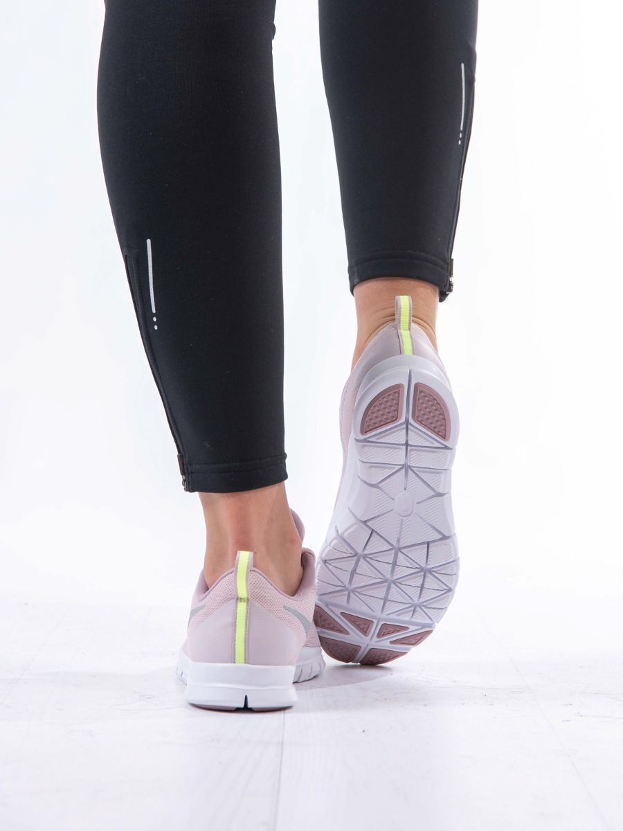 Nike Flex Essential Training Shoe Barely Rose/ Metallic Silver