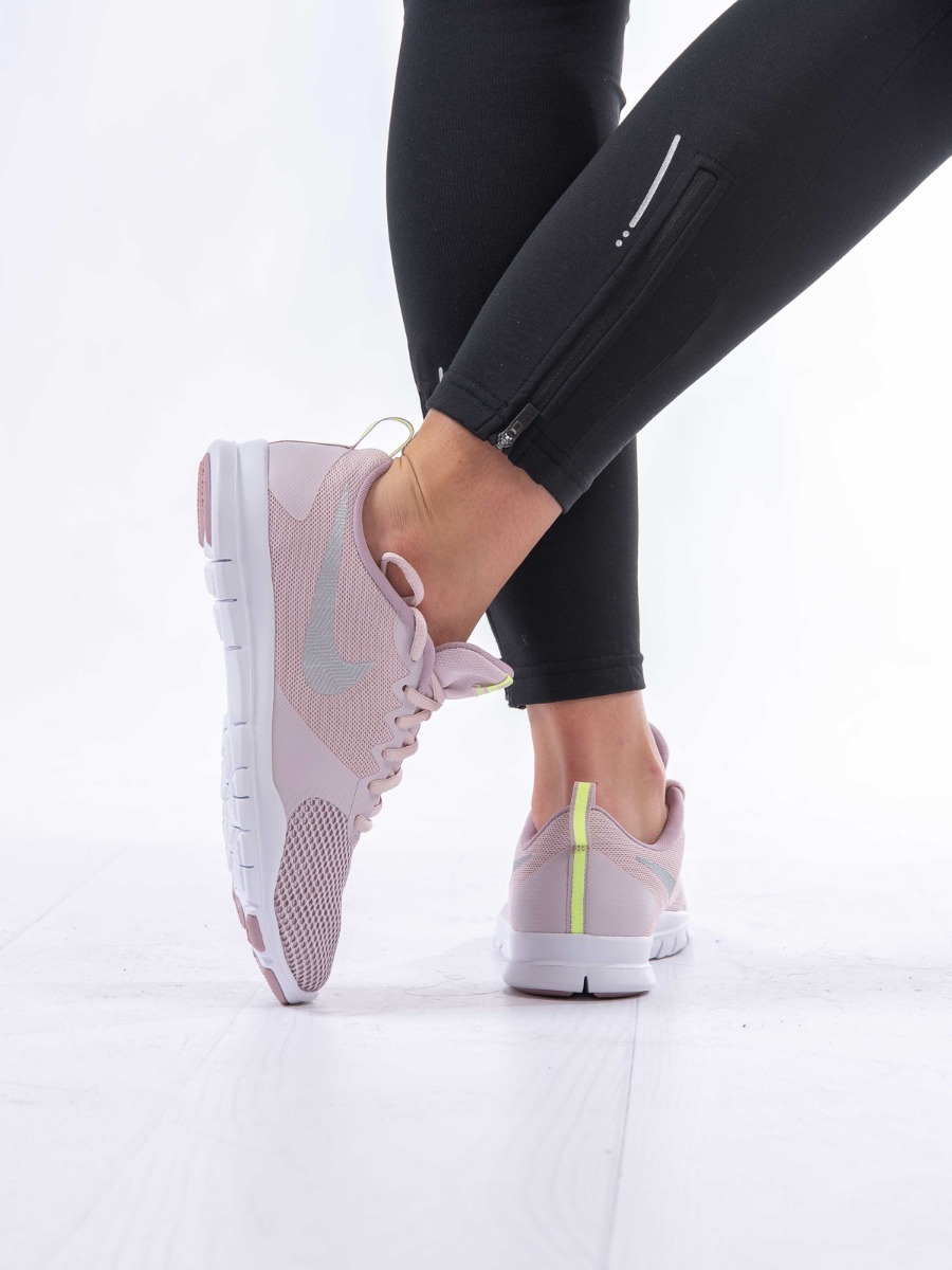 Nike Flex Essential Training Shoe Barely Rose/ Metallic Silver