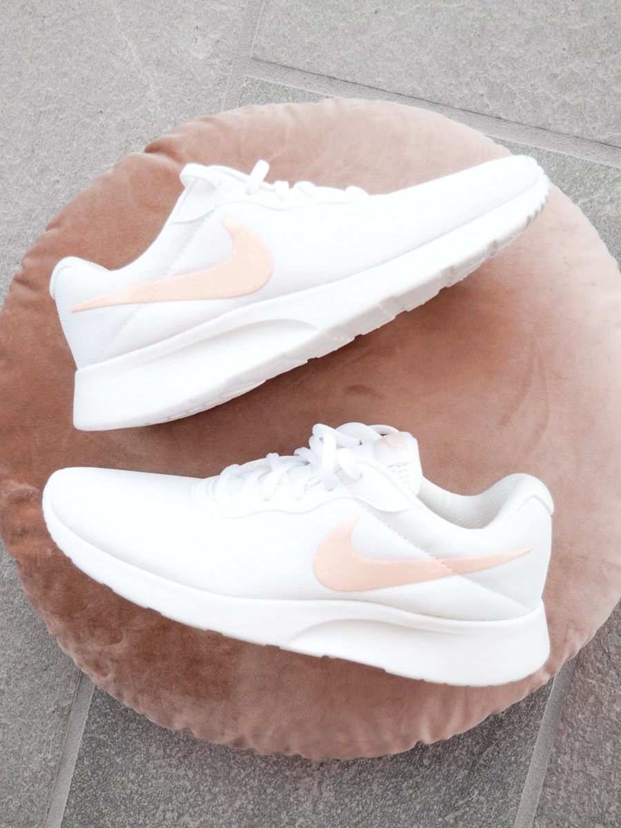 Nike Tanjun White/ Washed Coral