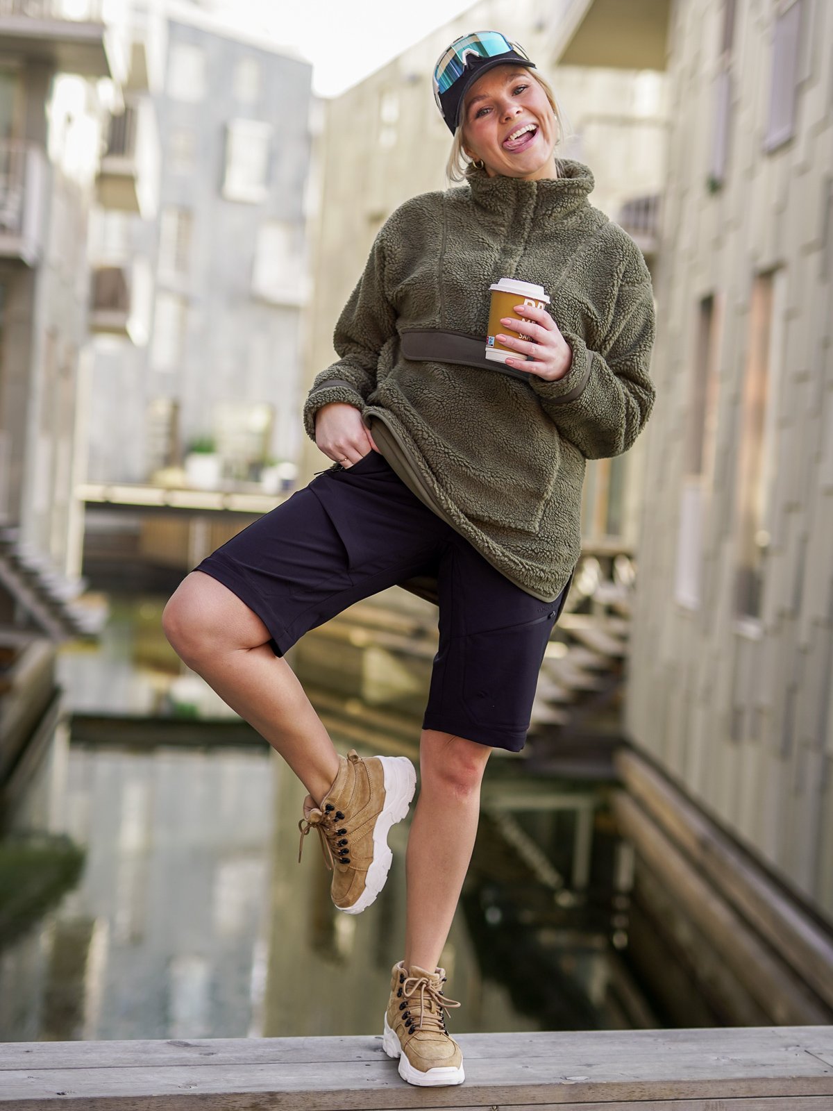 Twentyfour Flåm Light Softshell Lang Shorts Skyggesort