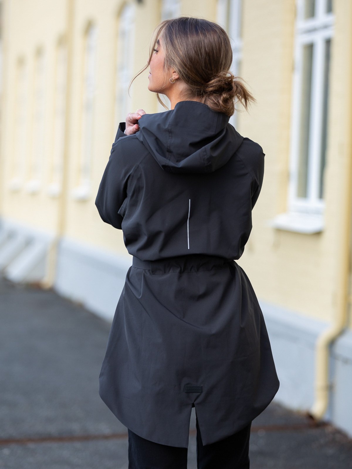 Twentyfour Mellow 2-Lags Cape Skyggesort