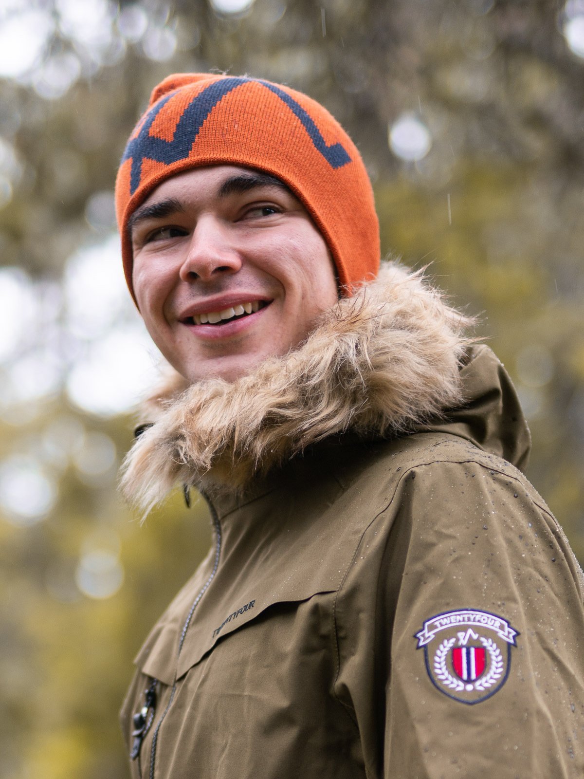 Twentyfour Isbre Lue Orangebrun