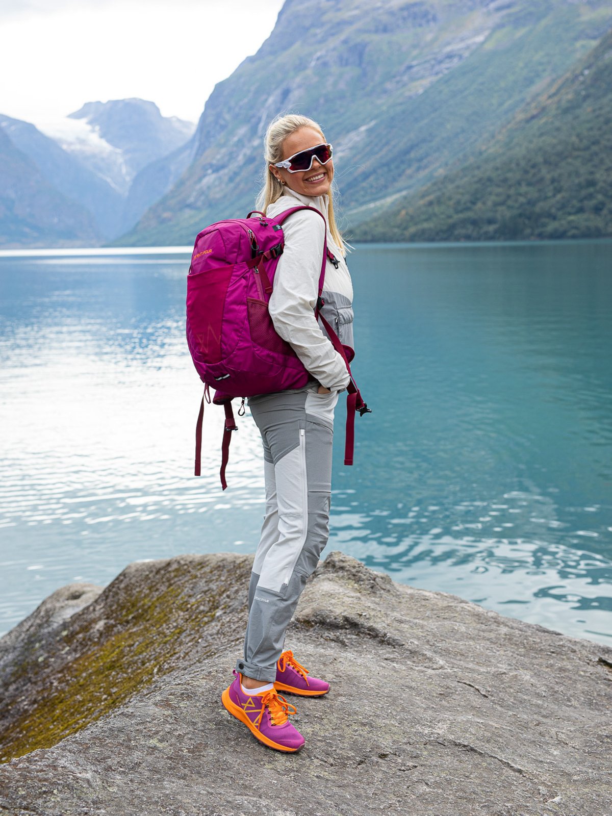 Twentyfour Flåm Ryggsekk 25L Fuksia