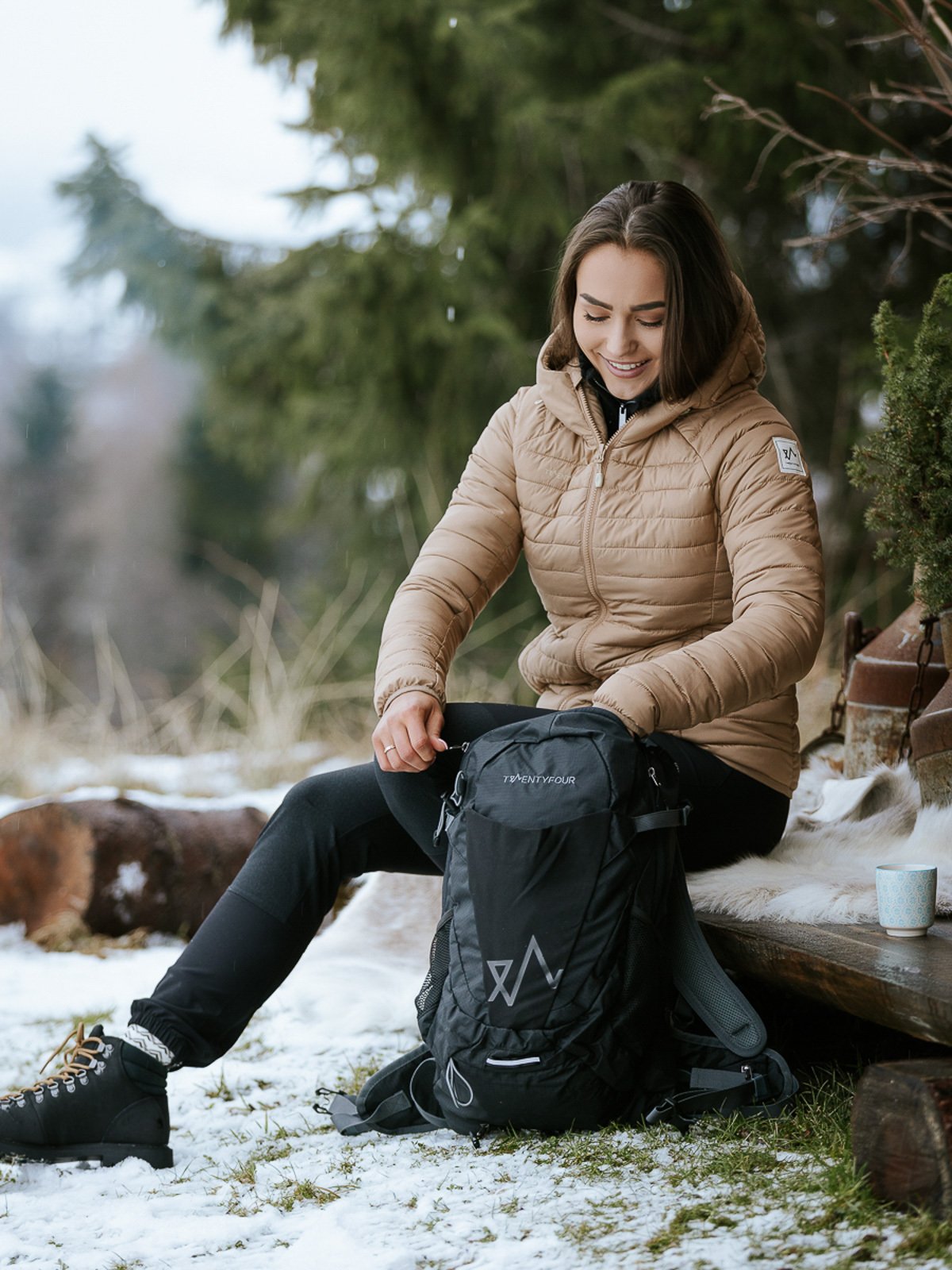 Twentyfour Flåm Ryggsekk 25L Sort