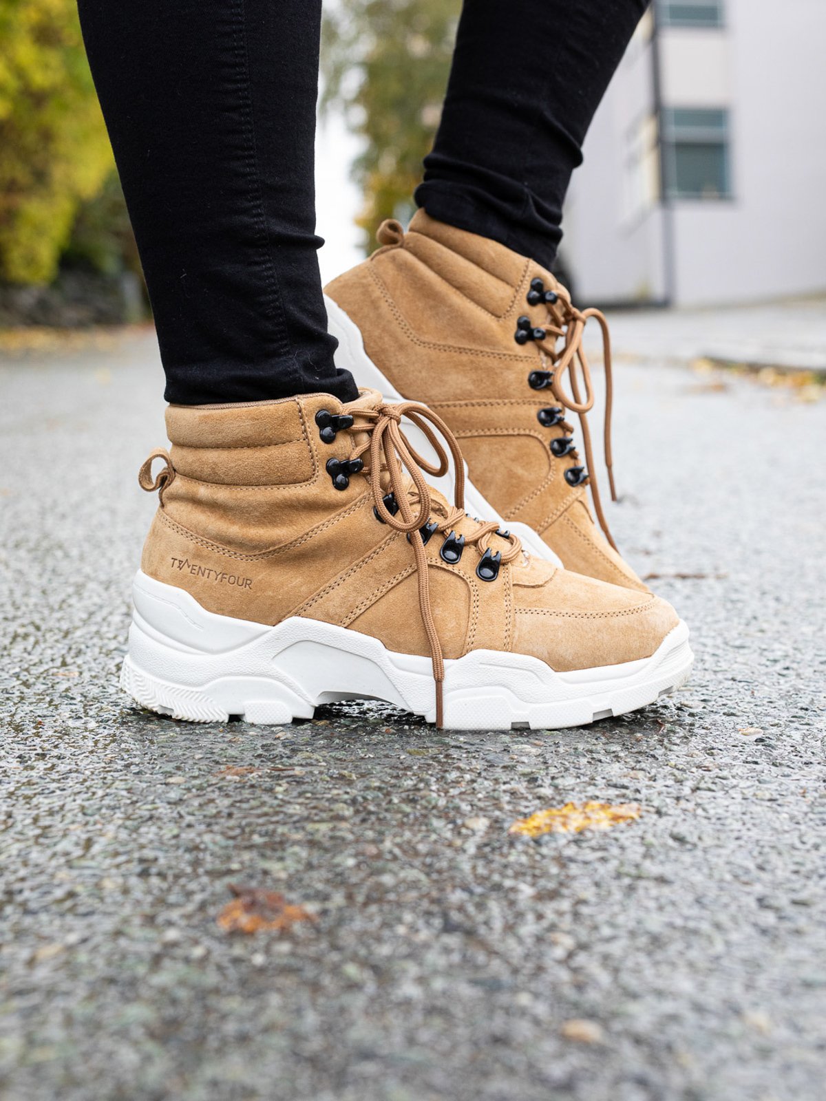 Twentyfour Mellow Leah Boot Karri